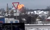 Verified screenshot from a video of the plane crash. (© picture alliance / ASSOCIATED PRESS / Uncredited)
