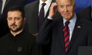 Die Präsidenten Selenskyj und Biden bei einer UN-Veranstaltung zum Wiederaufbau der Ukraine in New York. (© picture alliance / Associated Press / Leon Neal)