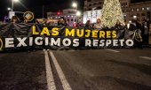 A banner stating "Women demand respect" at yesterday's demonstration in Madrid (© picture alliance / NurPhoto / Francesco Militello Mirto)