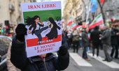 Demonstration in Paris in January in solidarity with the Iranian people. (© picture alliance / MAXPPP / Julien Mattia / Le Pictorium)