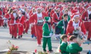 Santa-Claus-Lauf in Madrid. (© picture alliance / abaca / Europa Press/ABACA)