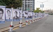 Photos in New York commemorate the firefighters who lost their lives during the rescue operations on 11 September. (© picture alliance / ZUMAPRESS.com / Lev Radin)