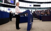 Von der Leyen pendant son discours, jeudi matin. (© picture alliance / ASSOCIATED PRESS / Jean-Francois Badias)