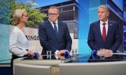 The leading Thuringian candidates Katja Wolf (BSW, left), Mario Voigt (CDU, centre) and Björn Höcke (AfD, right) in a TV studio on 1 September. (© picture alliance/dpa / Michael Kappeler)