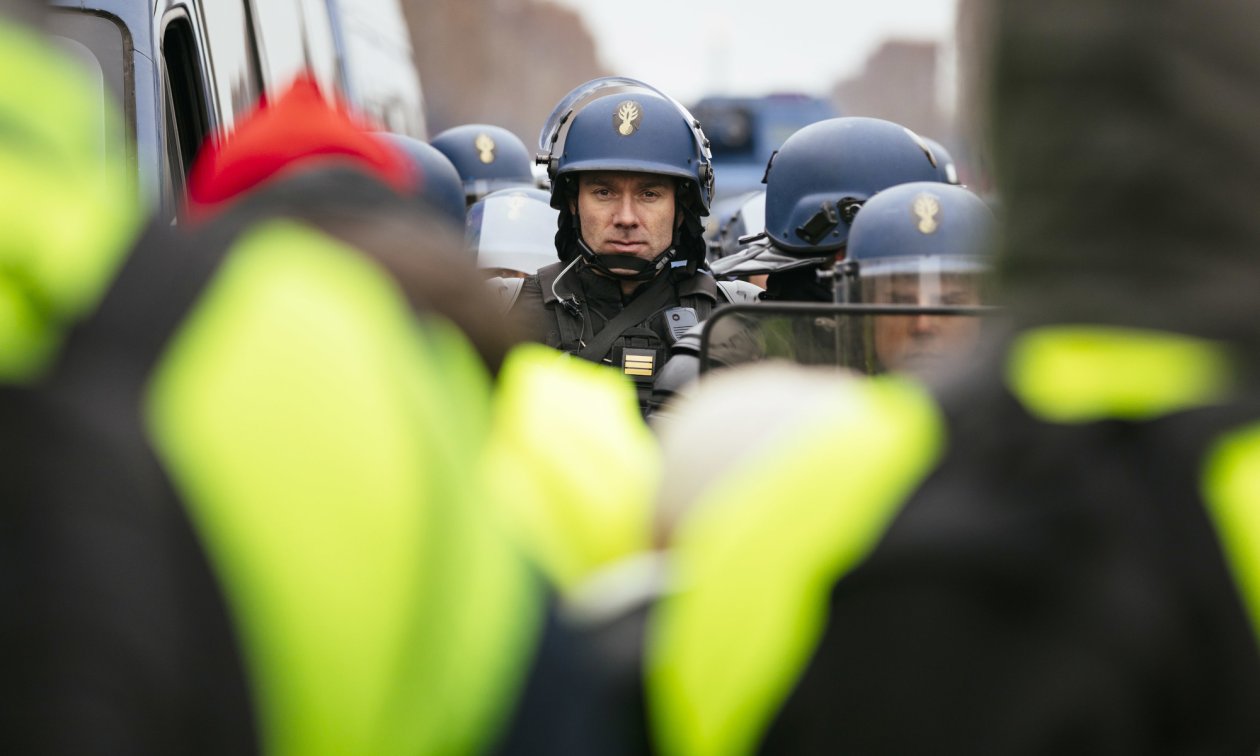 Gilets Jaunes Cagnotte En Soutien à Christophe Dettinger