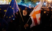 Tens of thousands of pro-Europeans demonstrated in Tbilisi on Sunday. (© picture-alliance/dpa/MAXPPP / Jan Schmidt-Whitley/Le Pictorium)