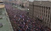 Des manifestants venant des quatre coins du pays ont rejoint les cortèges dans la capitale. Plusieurs militants ont été arrêtés. (© picture alliance / ASSOCIATED PRESS / Marko Drobnjakovic)