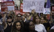 Proteste in Paris gegen Präsident Macron und die neue Regierung am 21. September. (© picture alliance/Hans Lucas/Eric Broncard)