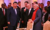 Xi Jinping, Wladimir Putin und Indiens Premier Narendra Modi in Kasan. Insgesamt nahmen Vertreter von 36 Staaten am Brics-Gipfel teil. (© picture alliance / ZUMAPRESS.com / Alexandr Kryazhev)