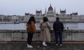 All eyes are on the parliament in Budapest. (© picture alliance / NurPhoto / JPix)