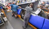 Motorhome production at the VW plant in Hanover, one of the locations under threat. (© picture alliance/dpa / Julian Stratenschulte)