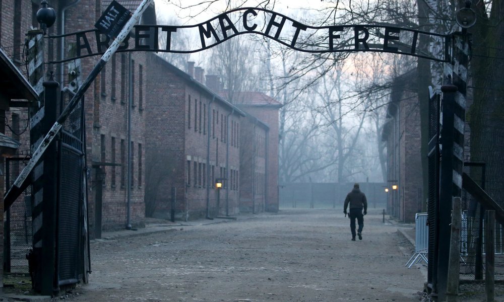 Auschwitz  que faire contre l'oubli ?  eurotopics.net