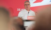 Following gains by the right-wing populist party Reform UK, Starmer warned that Britain could be heading down a "dark path". (© picture alliance / empics / James Manning)